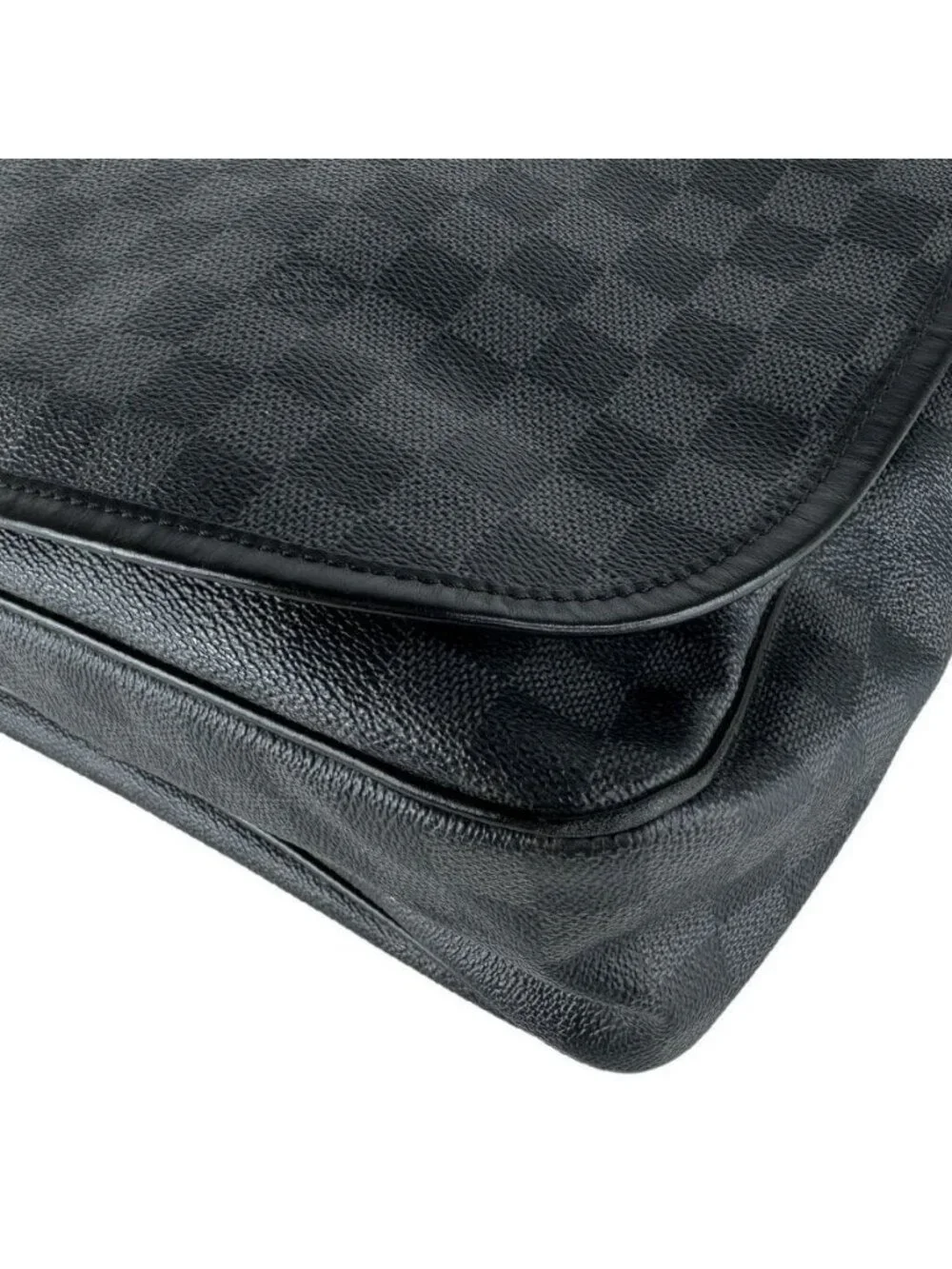Louis Vuitton Shoulder Bag Damier Graphite Daniel MM
